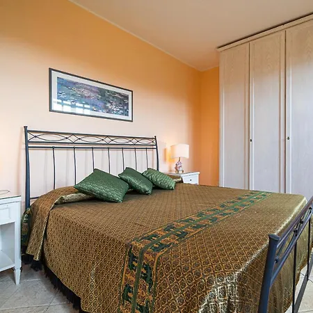 Medina - Goelba Villa Porto Azzurro