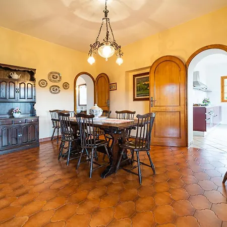 Villa Medina - Goelba *